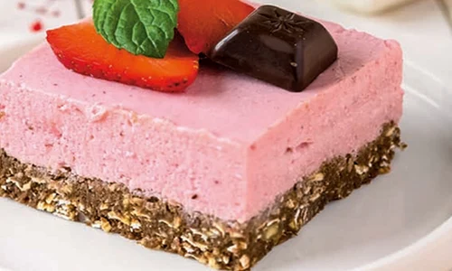 chessecake cu capsuni jpg