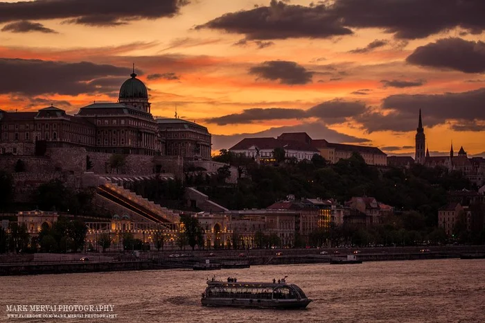 Mark Mervai a surprins în fotografii culorile din capitala Ungariei