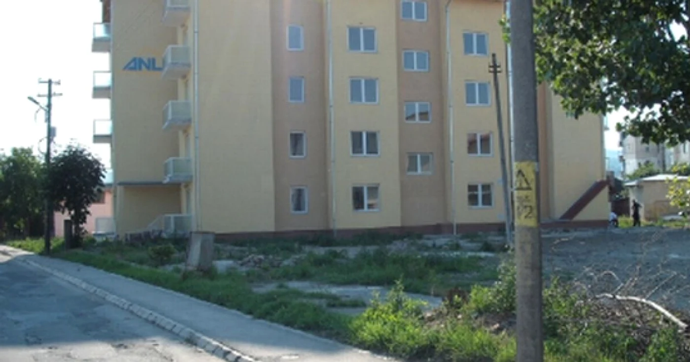 Probleme la blocul ANL din Târnăveni foto tirnaveni.ro