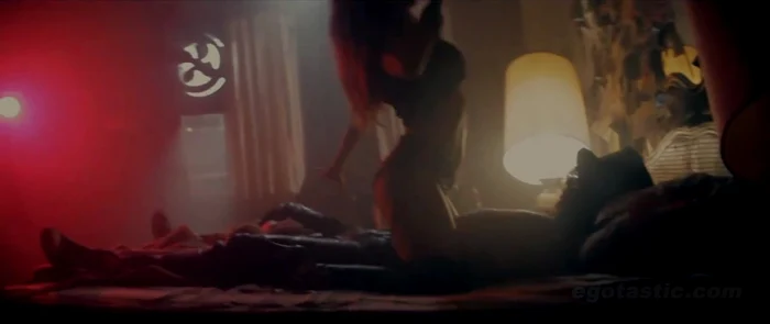 Fergie se prezintă extrem de provocatoare