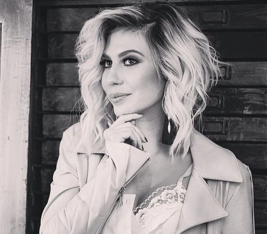 
    Sore Mihalache a anunţat că va face nunta anul viitorFoto: arhiva personală  