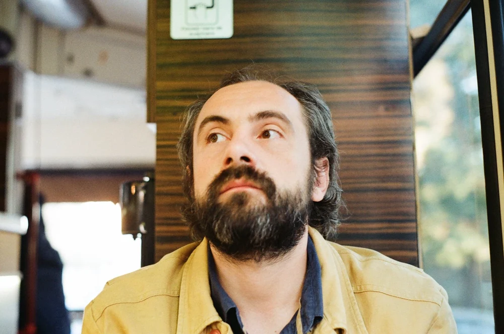 Romanul „Ca să nu se aleagă praful de toate“, cea mai recentă apariție editorială în colecția Ego. Proză a Editurii Polirom | Fragment