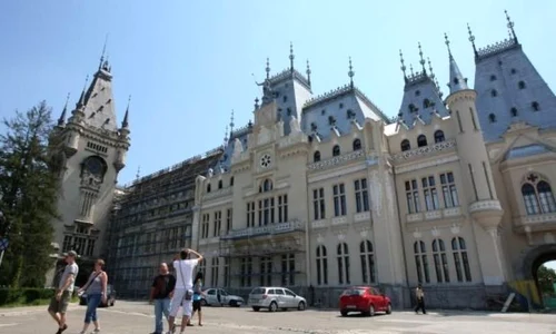 Proiectul de consolidare a Palatului Culturii din Iaşi, blocat după patru ani de şantier jpeg