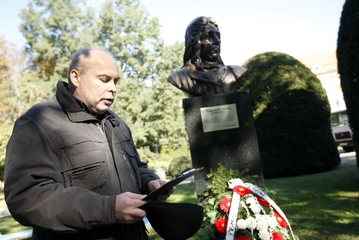 Depunere de coroană la statuia lui Eugeniu de Savoya