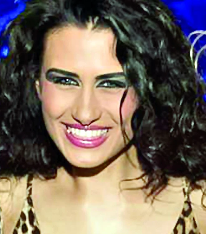 
    Alice Martinov era  însărcinată în trei luni  