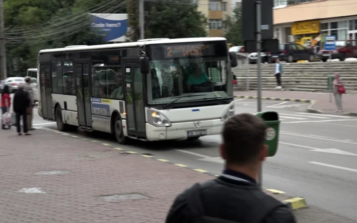Scandalul s-a petrecut într-un autobuz al societății de transport în comun din Suceava care efectua o cursă în cartierul AriniFoto: Oana Șlemco