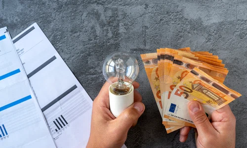 Cost factura electricitate energie FOTO Shutterstock jpg
