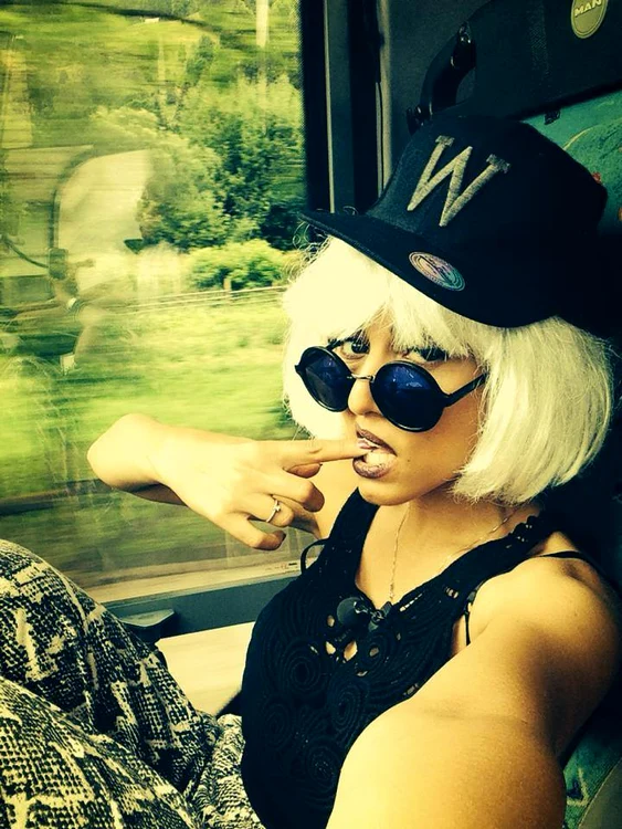 Doinița Oancea, blondă cu părul scurt