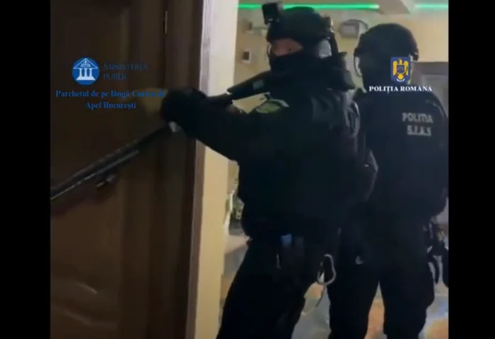 Sute de polițiști au descins la Urziceni. FOTO captură video Poliția Română
