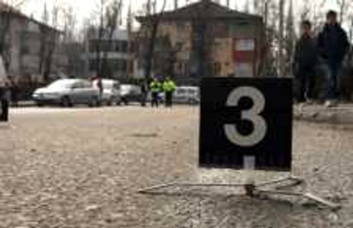 Accidentul în care a fost rănită adolescenta s-a petrecut pe o stradă din Hunedoara. FOTO: ARHIVĂ.