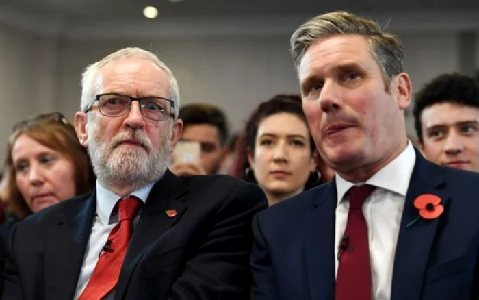 Liderul laburiştilor, Jeremy Corbyn şi miliardarul Keir Starmer