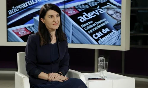 violeta alexandru jpeg