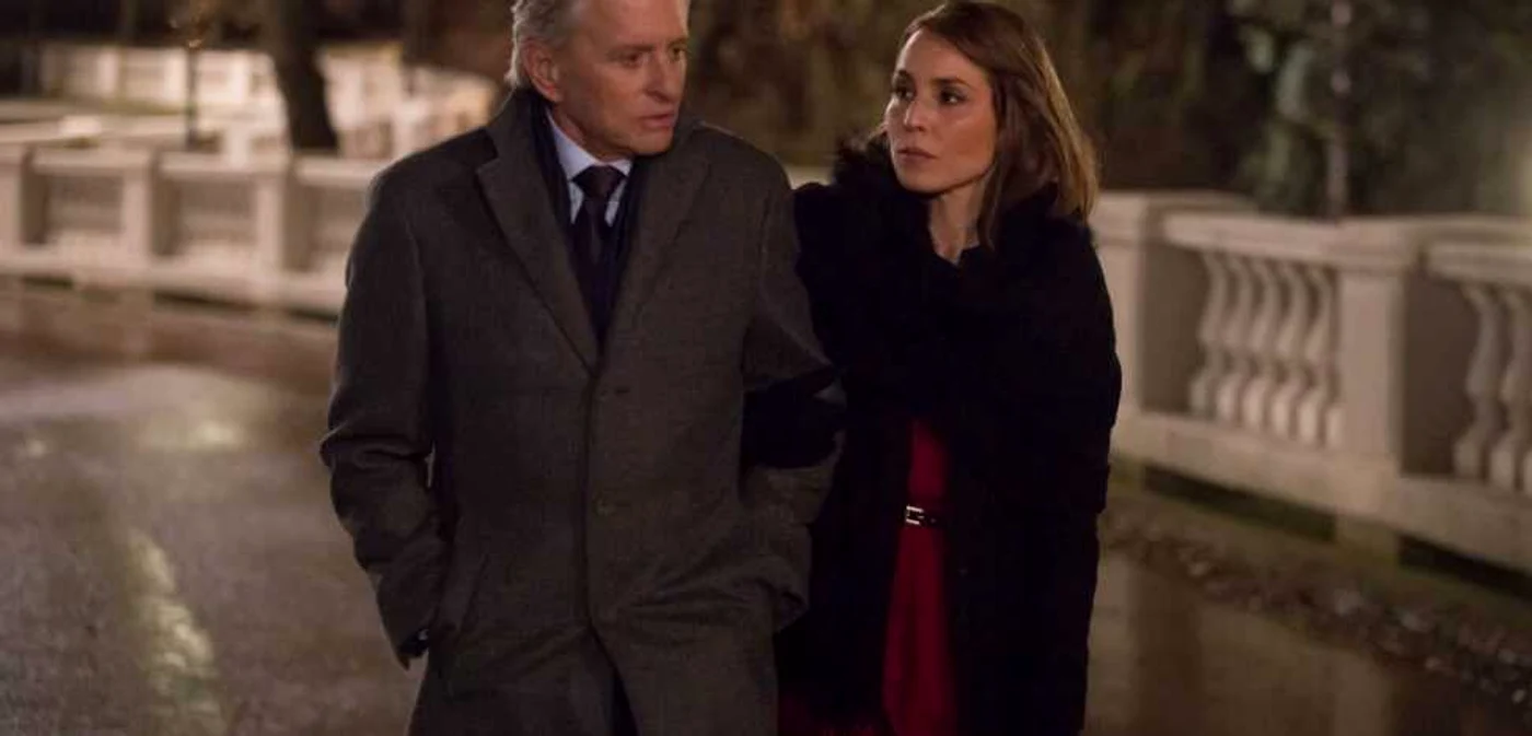 Michael Douglas şi Noomi Rapace