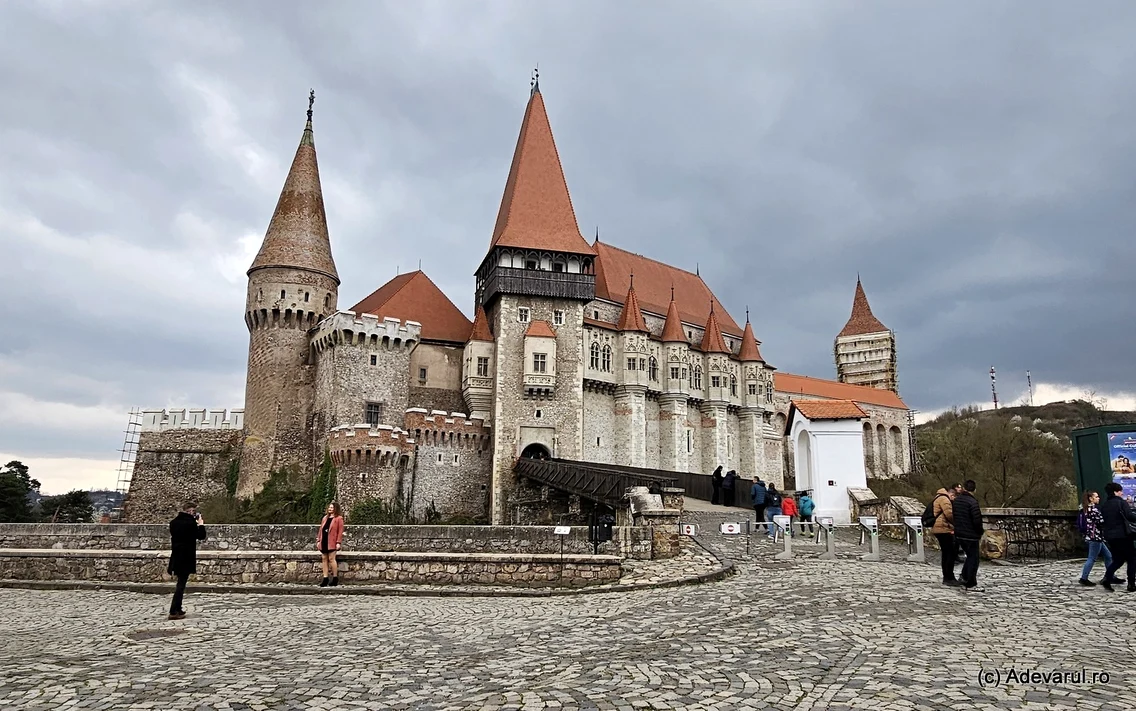 Castelul Corvinilor  Foto Daniel Guță ADEVĂRUL (10) jpg