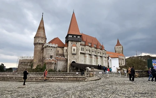 Castelul Corvinilor  Foto Daniel Guță ADEVĂRUL (10) jpg