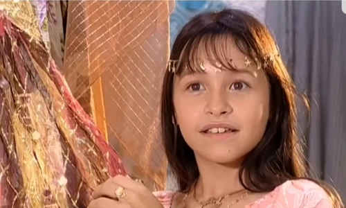 7 khadija din clona carla diaz jpg jpeg