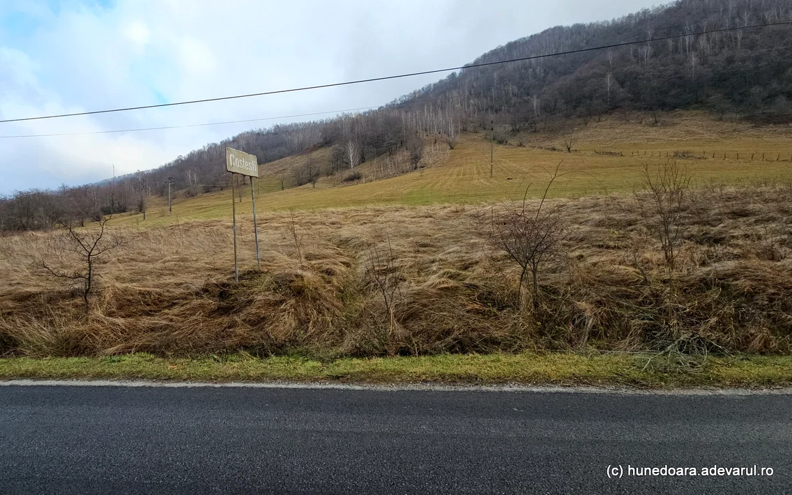 Satul Costesti din Hunedoara  Foto Daniel Guță  ADEVĂRUL (5) jpg