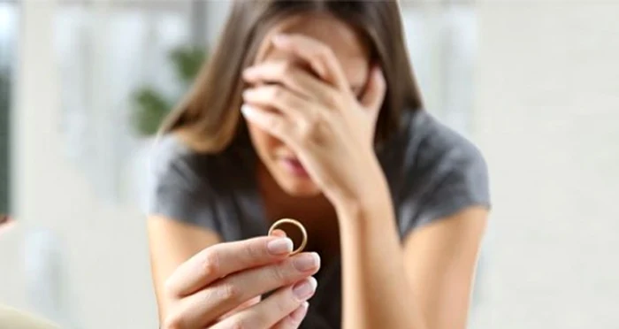 Despărţiţi, dar nu şi divorţaţi
