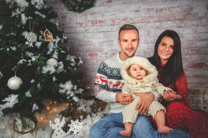 Florin Gherlea, soția lui, Ioana și micuța Cezara Mariafoto: arhivă personală