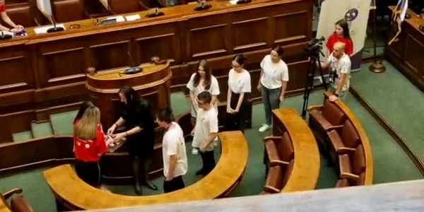 Elevii din Olt medaliaţi la Mathematical Grammar School Cup 