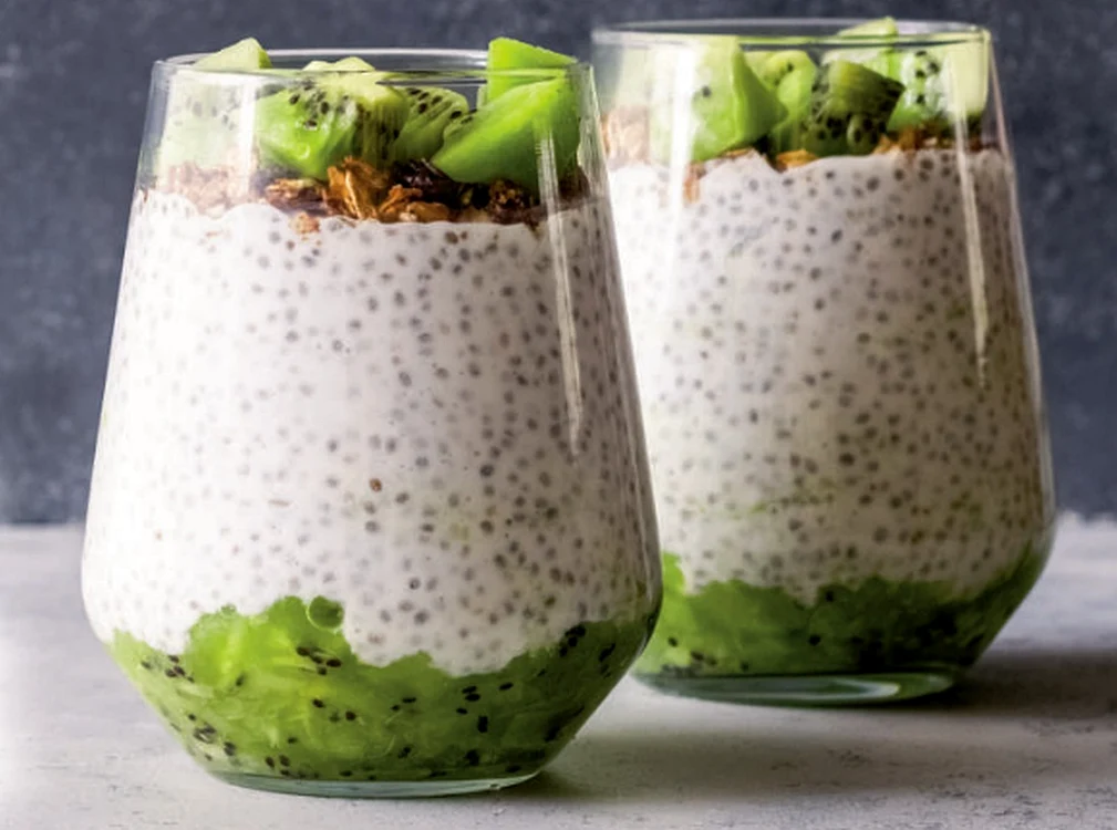 budinca de chia cu kiwi jpg