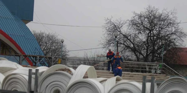 De săptămâna viitoare botoşănenii pot folosi patinoarul de la Sala Poilivalentă