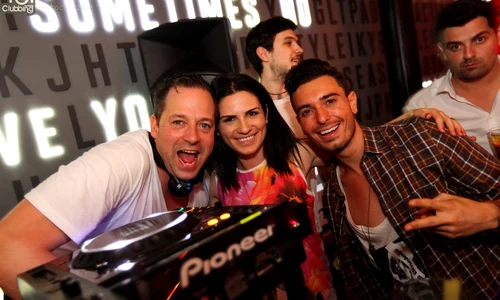 Eliie White şi Faydee jpeg