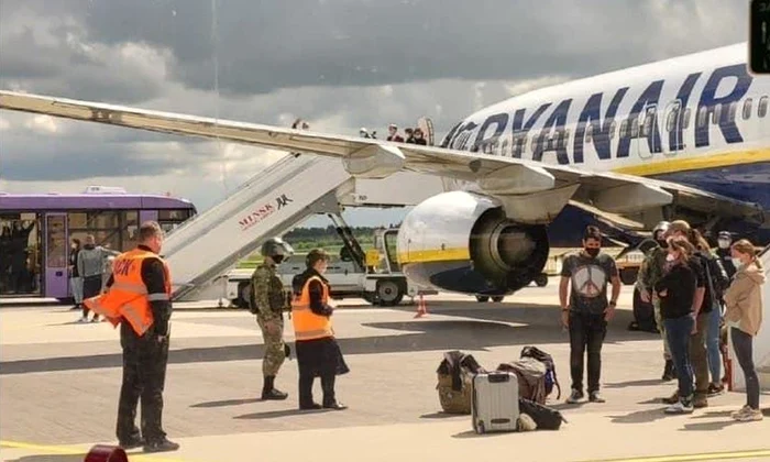 Dezbatere Historia: Avionul deturnat şi răspunsul Occidentului  Se putea mai mult? VIDEO jpeg