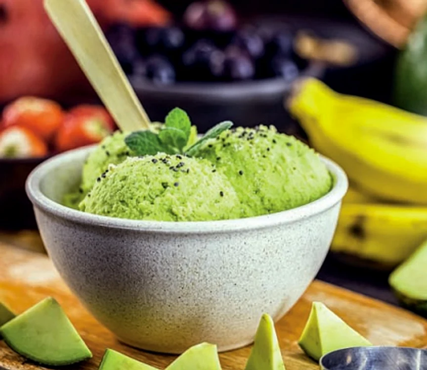 inghetata de avocado jpg