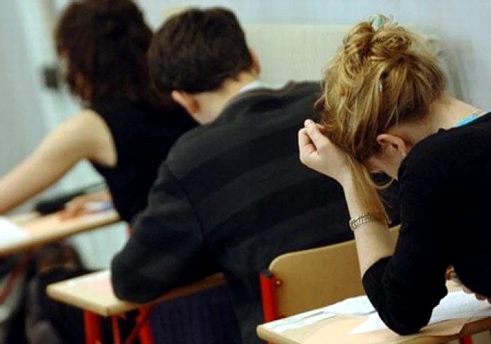 
    211 de elevi olimpici au început Bac-ul  