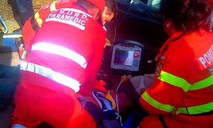 paramedicii smurd intervin la accidentul de pe dn19e foto generic isu crisana jpg