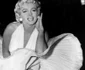 Un Glob de Aur primit de Marilyn Monroe, vândut pentru o sumă record jpeg