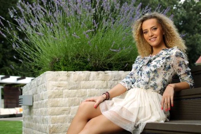 Alexia Talavutis a fost vedetă în trupa LaLa Band și serialul "Pariu cu viața"