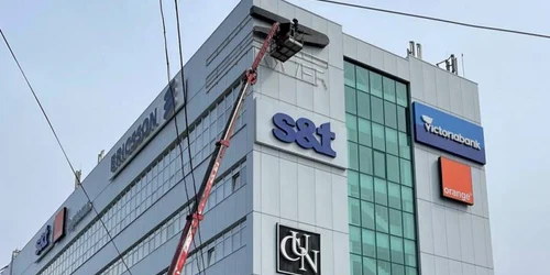 Litera Z scoasă de pe clădirea unui centru comercial din Republica moldova