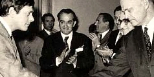 În 1970, cu Zaharia Stancu, la primirea Premiului Uniunii Scriitorilor