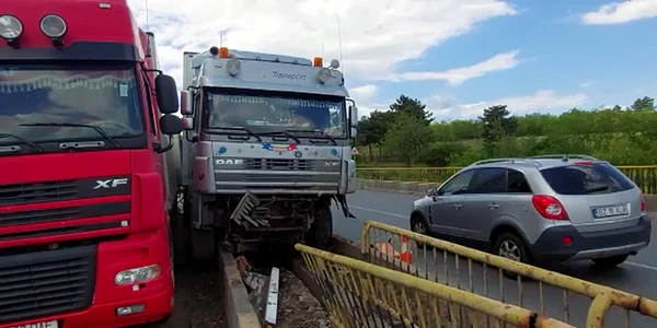 BUZAUCAMION