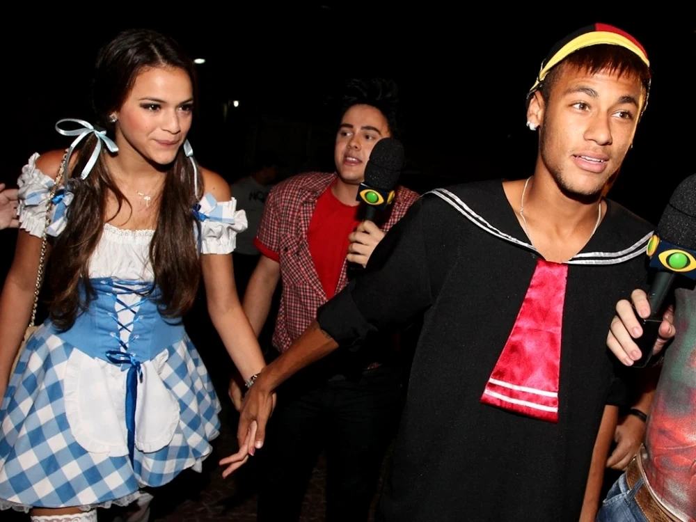 
    Neymar şi Bruna Marquezine nu mai sunt un cuplu  
