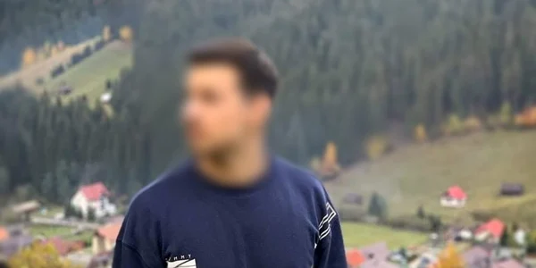 Jandarm prins cu droguri jpg