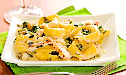 tortellini cu pui jpeg