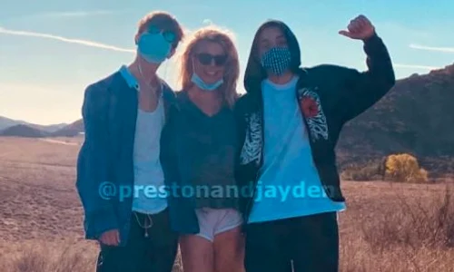 britney jpeg