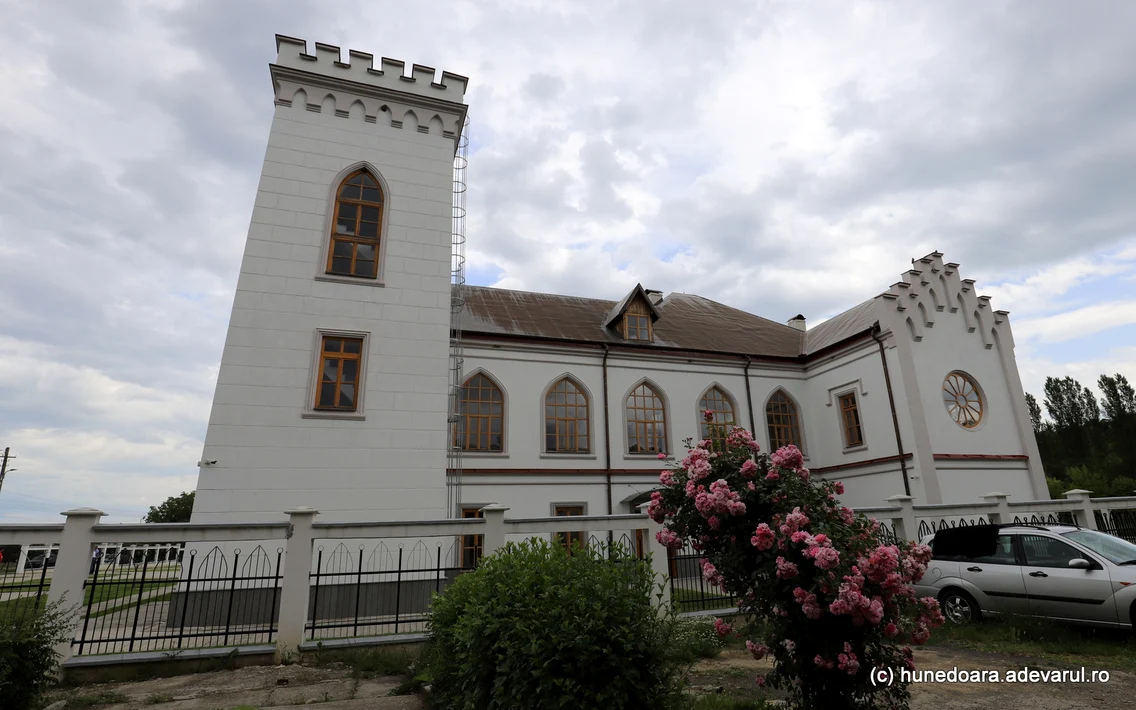  Castelul Nopcsa, Hunedoara  Foto Daniel GuțăADEVĂRUL (66) JPG