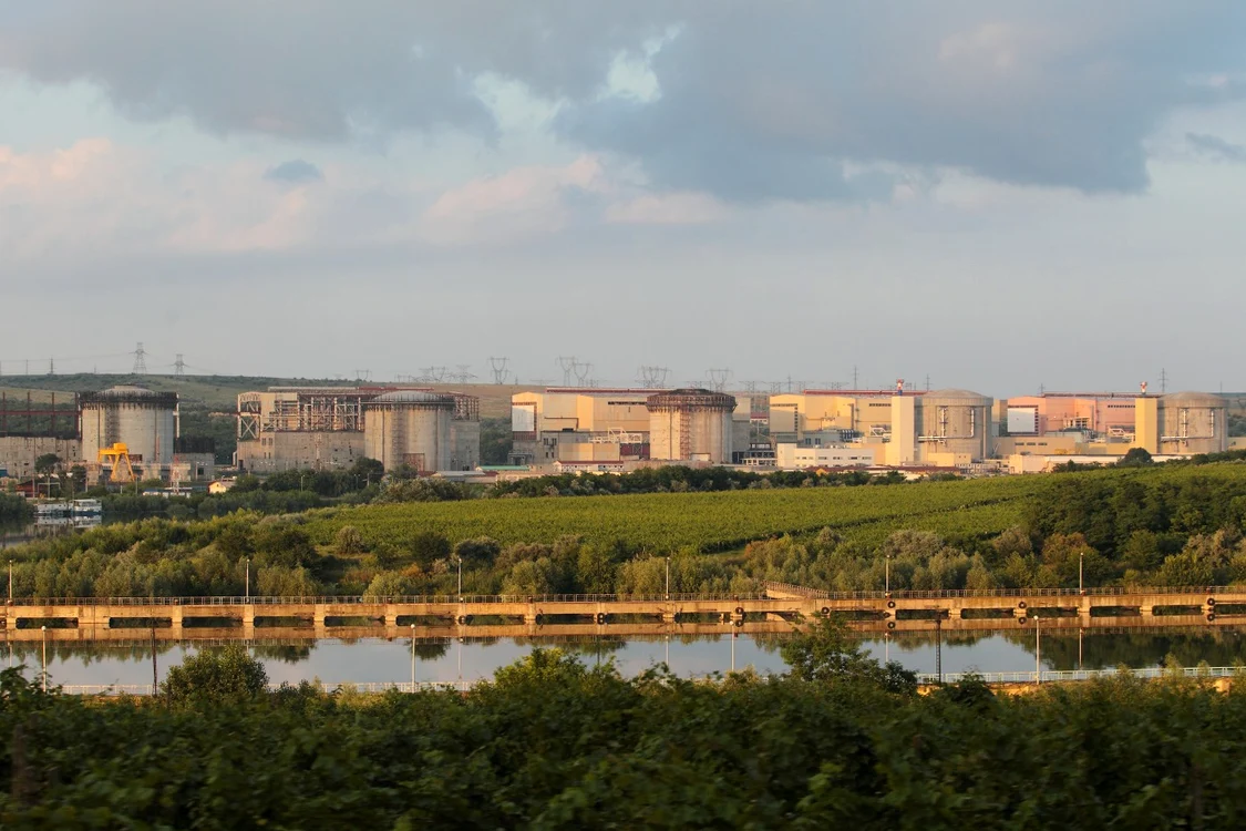 Un reactor de la Cernavodă asigură în jur de 9% din consumul de electricitate al ţării