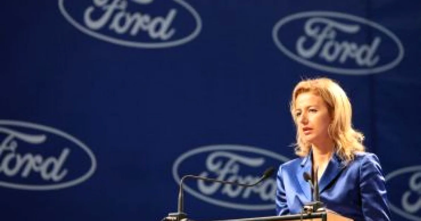 Nadia Crişan conduce McGuireWoods, firma de consultanţă a Ford România