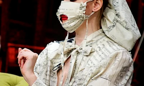 5 iulia albu costumata 1 jpg jpeg