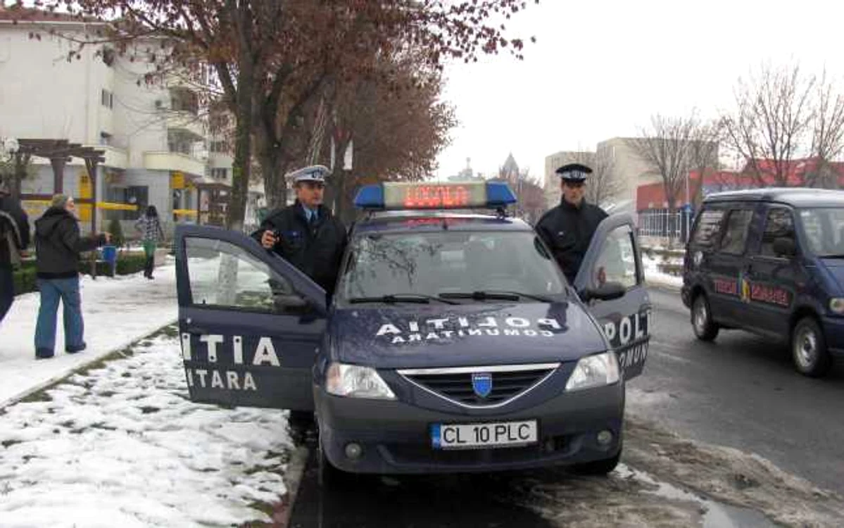 Poliţiştii locali vor putea opri maşini în trafic şi vor controla comerţul stradal