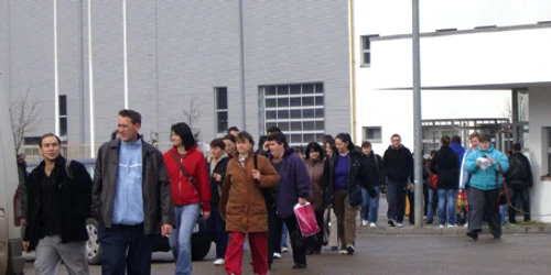 Recesiunea a lăsat hunedorenii fără bonusuri salariale