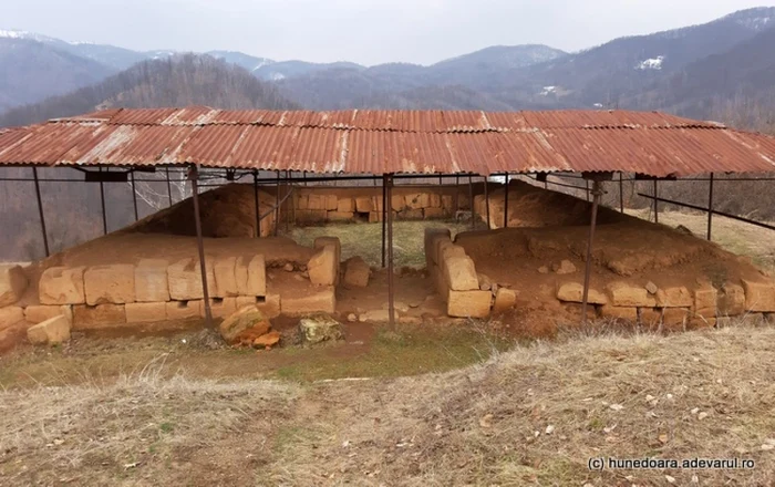 cetatea dacica de la costesti foto daniel guta adevarul