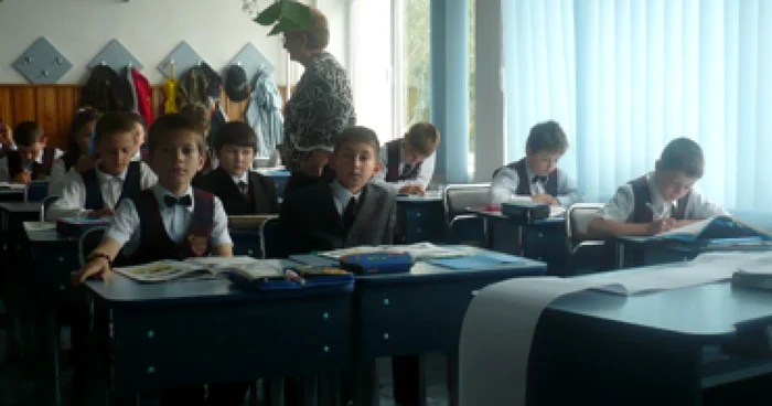 Neamţ: Copiii „stranierilor“ se reîntorc la şcoală