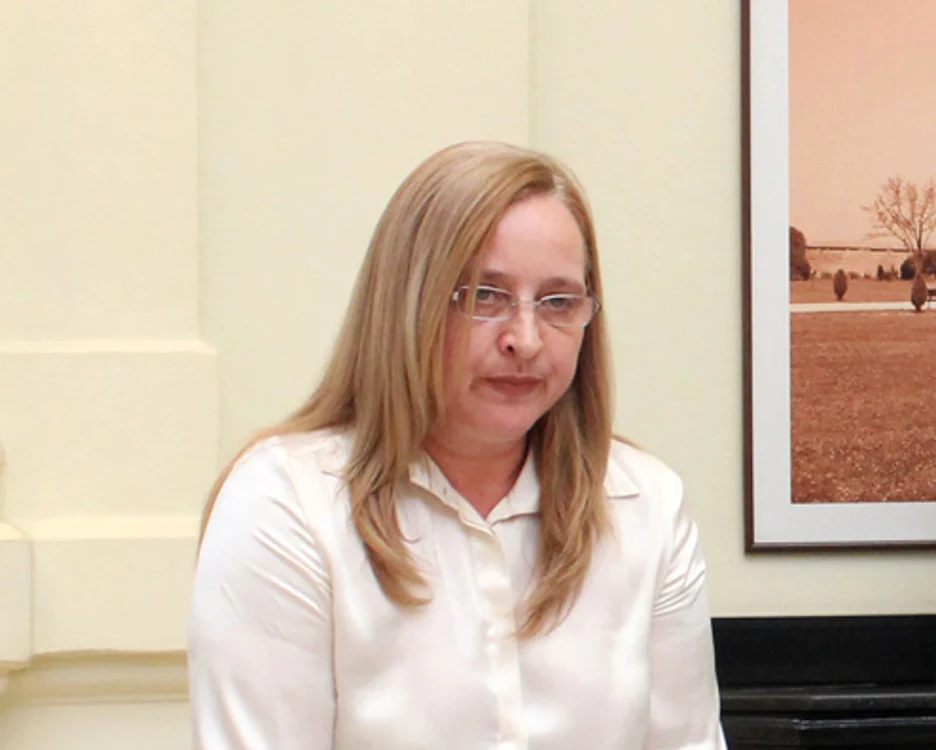 Prefectul Capitalei, Speranța Cliseru o contrazice pe șefa ei, Carmen Dan, în privința modului cum jandarmii au primit ordinul de dispersare a mitingului din 10 august