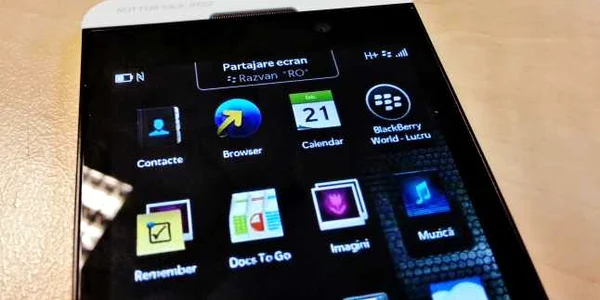 blackberry z10 partajare ecran foto adevarul
